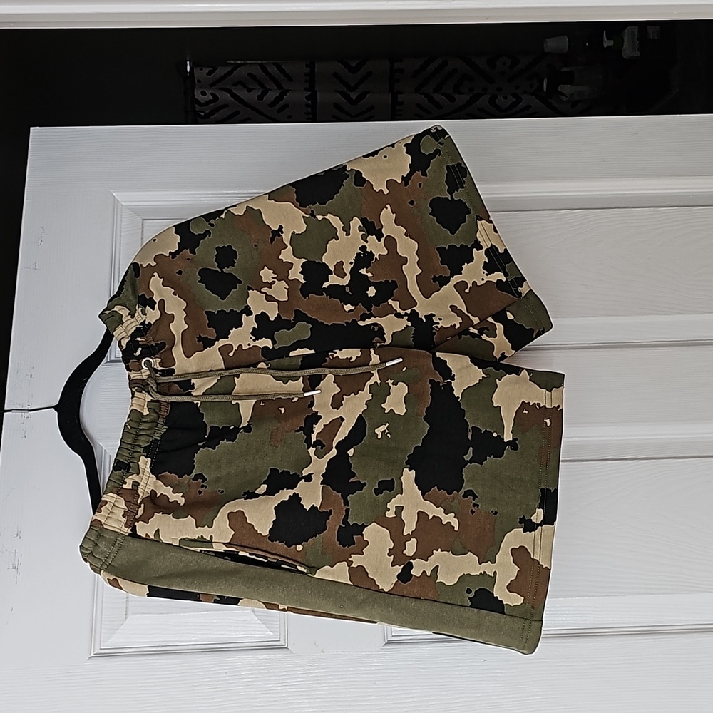 Boohooman Camo Sweat Shorts